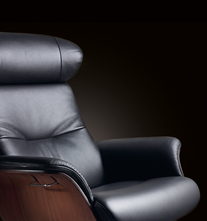 TimeOut Recliner with Footstool - Fantasy Leather