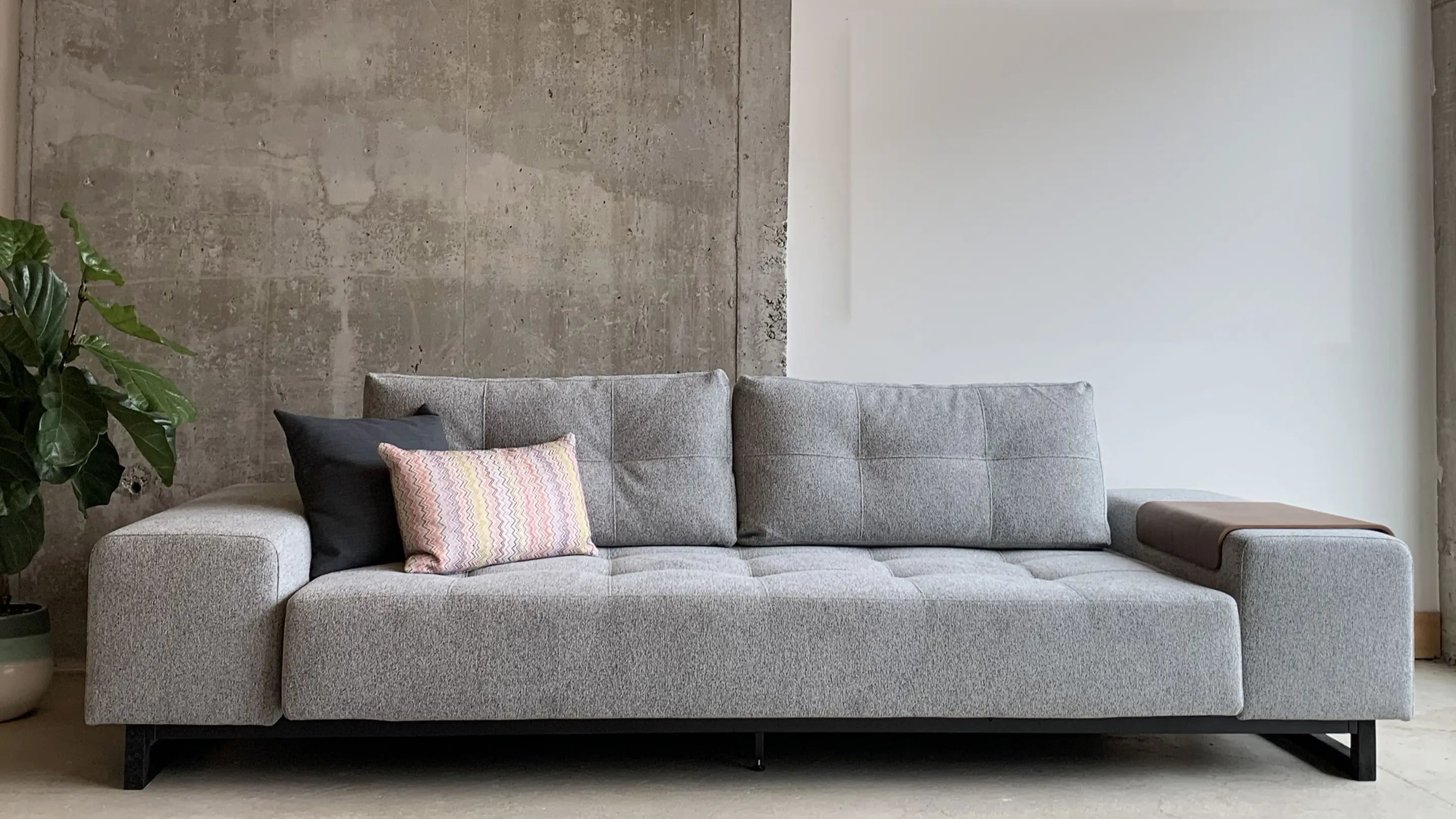 5 Best Sofa Beds for Toronto Condos in 2025